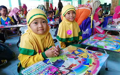 Lomba Melukis